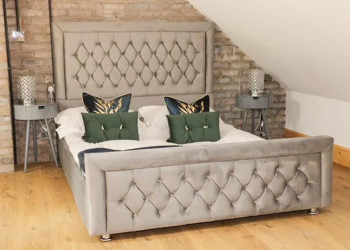 Kaitkyella * Scarborough