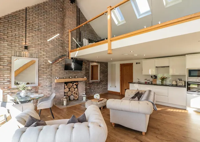 Kaitkyella * Scarborough