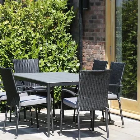 Kaitkyella Scarborough