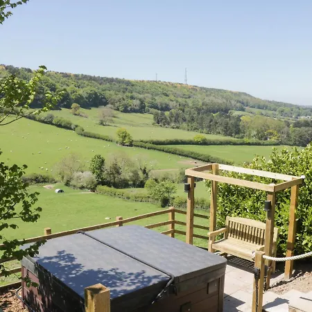 Kaitkyella Scarborough